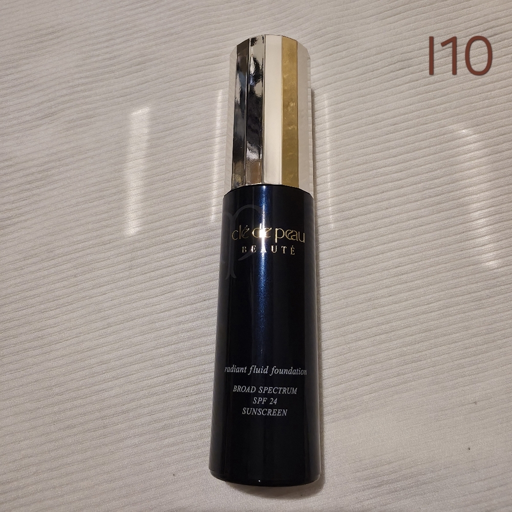Radiant Fluid Foundation I10 [30mL] Pump